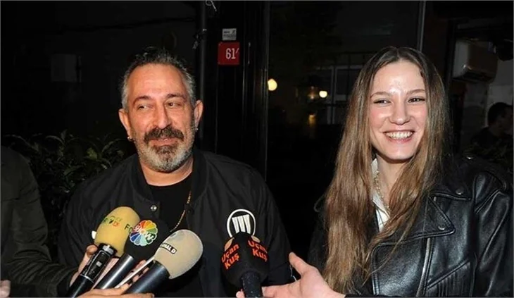 Cem Yılmaz ve Serenay Sarıkaya'nın evinde yangın paniği!