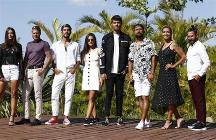 Survivor birleşme partisinde Sercan ve Nisa rüzgarı esti!