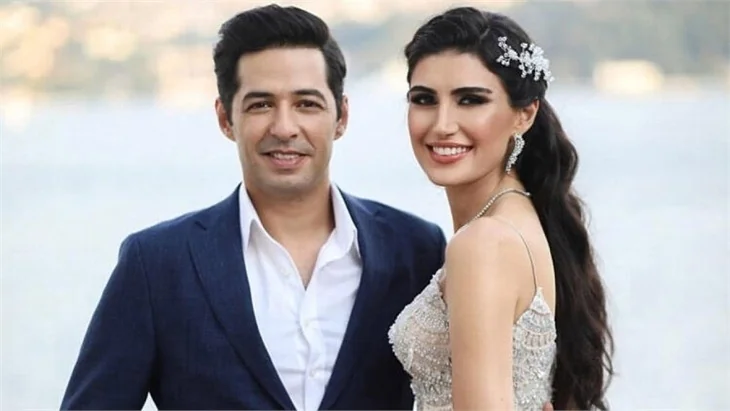 Müjdeyi verdi! Mert Fırat baba oluyor!