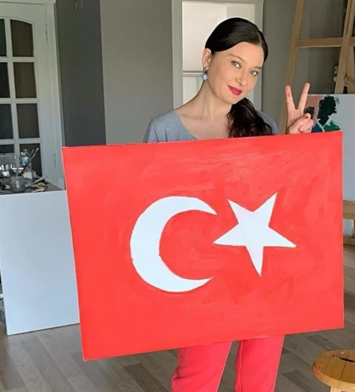 Ünlü isimlerin 19 Mayıs mesajları!