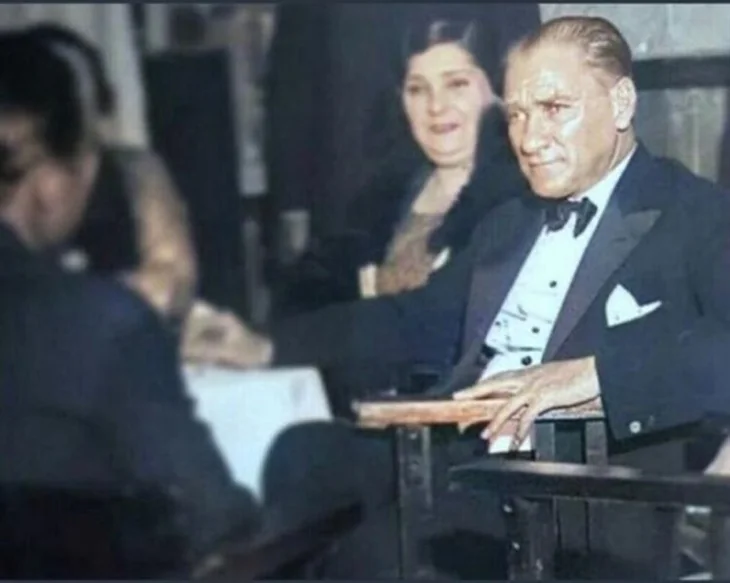 Ünlü isimlerin 19 Mayıs mesajları!