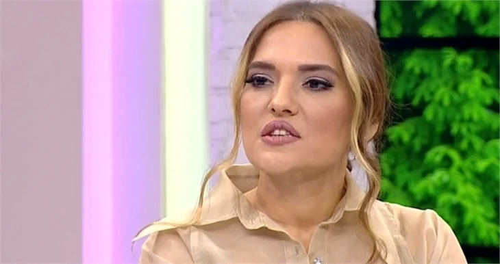Demet Akalın'dan israf açıklaması!