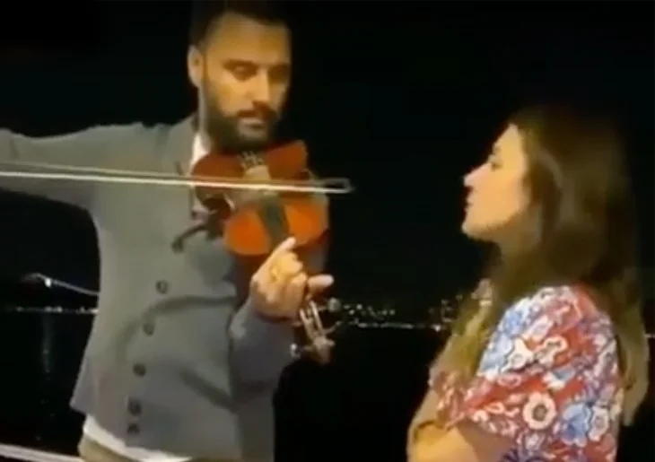 Alişan'la Buse Varol'un romantik anları!