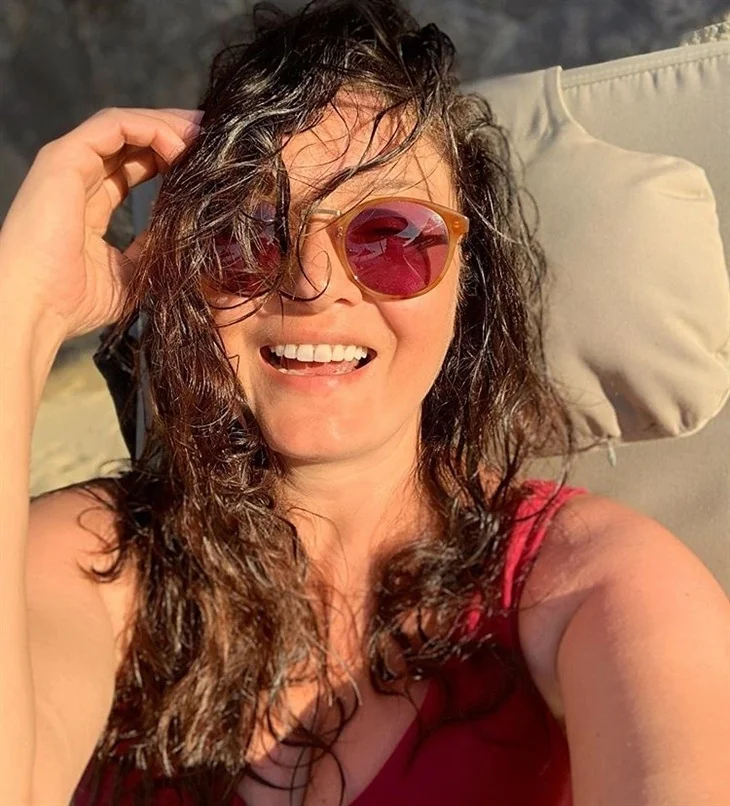 Nurgül Yeşilçay'dan yeni paylaşım! "Denize girmek sevaptır!"