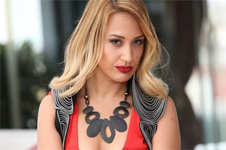 İfşa olan Gupse Özay takipçilerini güldürdü!