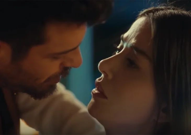 'Bay Yanlış'tan romantik fragman!