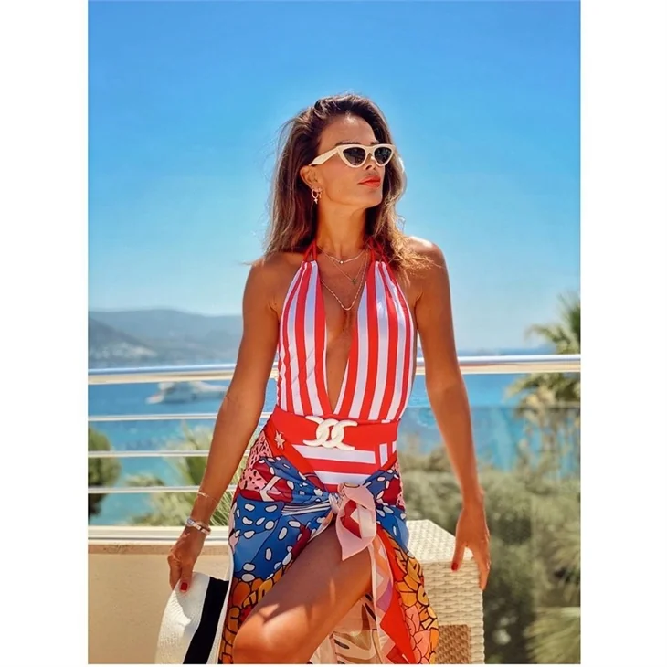 Özlem Yıldız'ın paylaşımları Instagram'ı yaktı!
