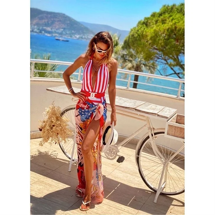 Özlem Yıldız'ın paylaşımları Instagram'ı yaktı!