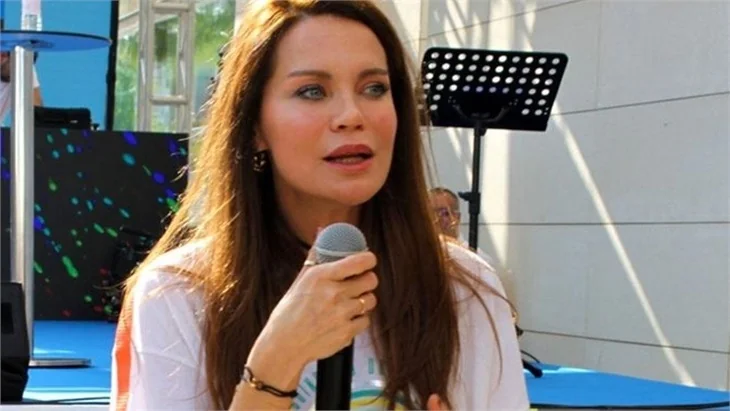 Ebru Şallı: "Ölmemi istiyorlar..."