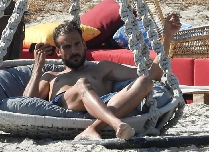 Ümit Erdim'e zayıflık yaradı!