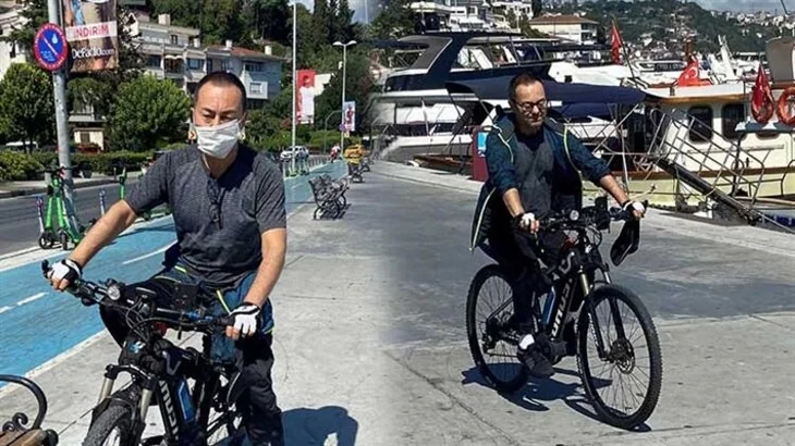 Serdar Ortaç'a "Derbeder moddasınız" denilince...