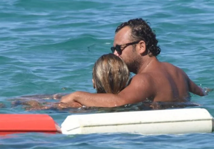 Ivana Sert, Çeşme'de aşka geldi!