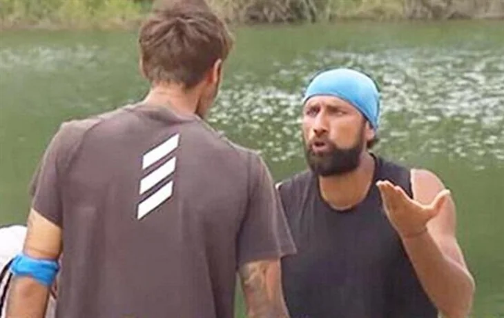 Survivor yarışmacıları Yasin ile Barış birbirine girdi!