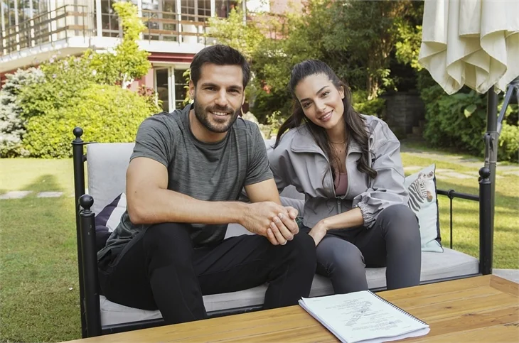 'Yeni Hayat' oyuncularından yeni pozlar...