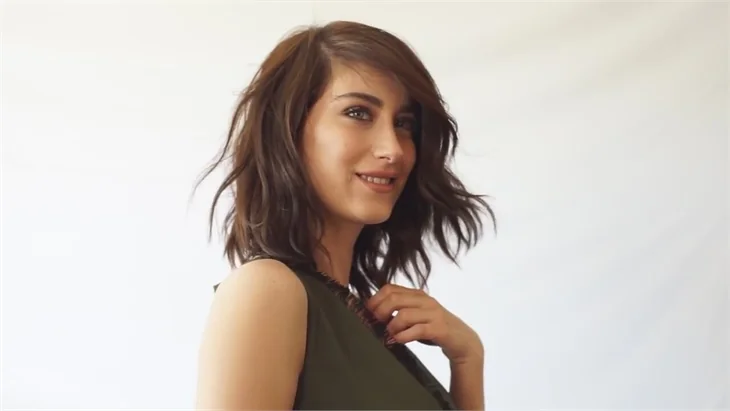 Hazal Kaya o diziye konuk oluyor!