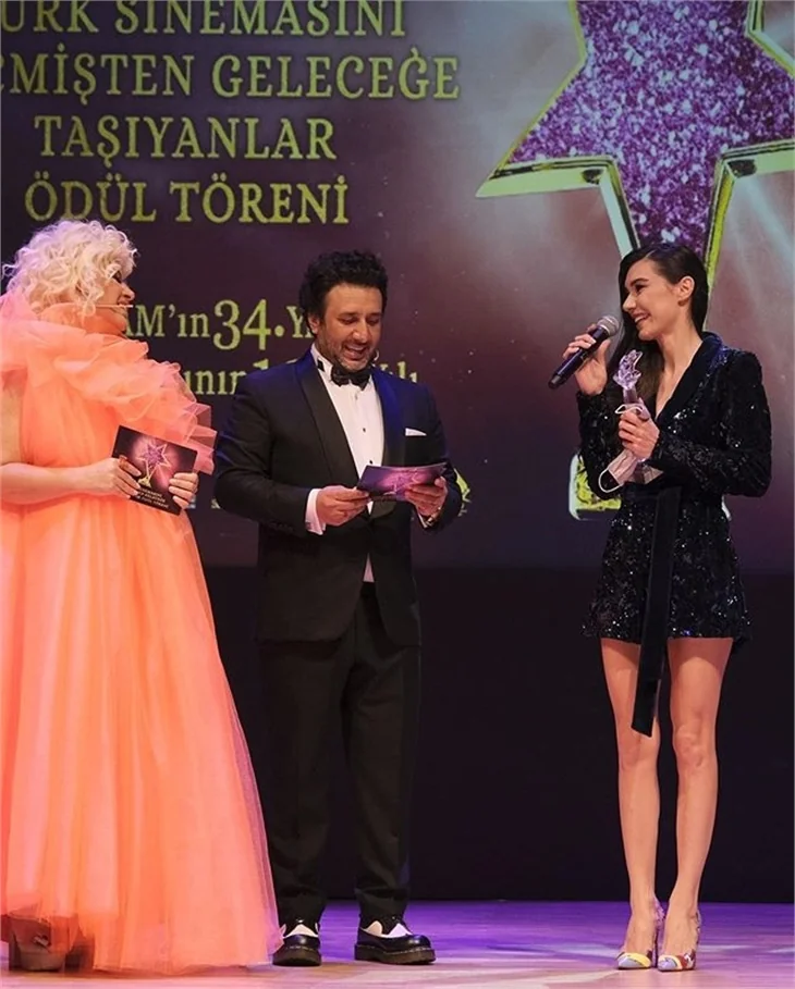 "Türk Sinemasını Geçmişten Geleceğe Taşıyanlar" ödülleri sahiplerini buldu!