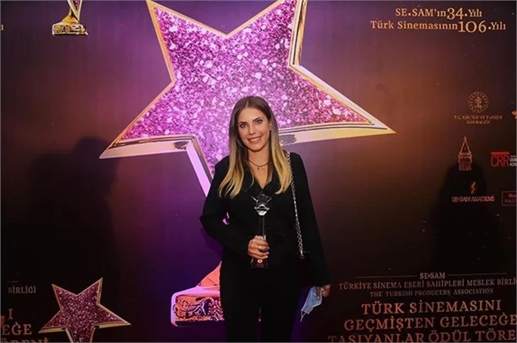 "Türk Sinemasını Geçmişten Geleceğe Taşıyanlar" ödülleri sahiplerini buldu!
