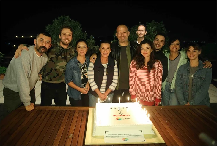 'Çukur'dan 100. bölüm kutlaması!