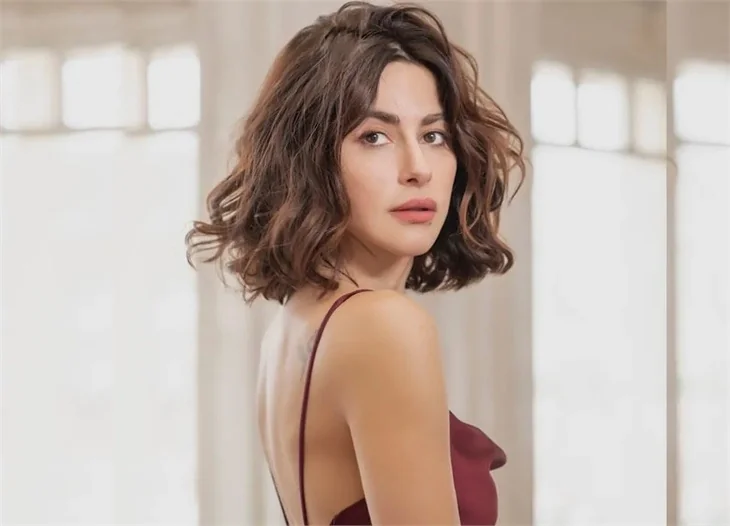 Nesrin Cavadzade'yi küstürdüler!