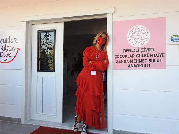 Gülben Ergen 40. Anaokulunu da açtı!