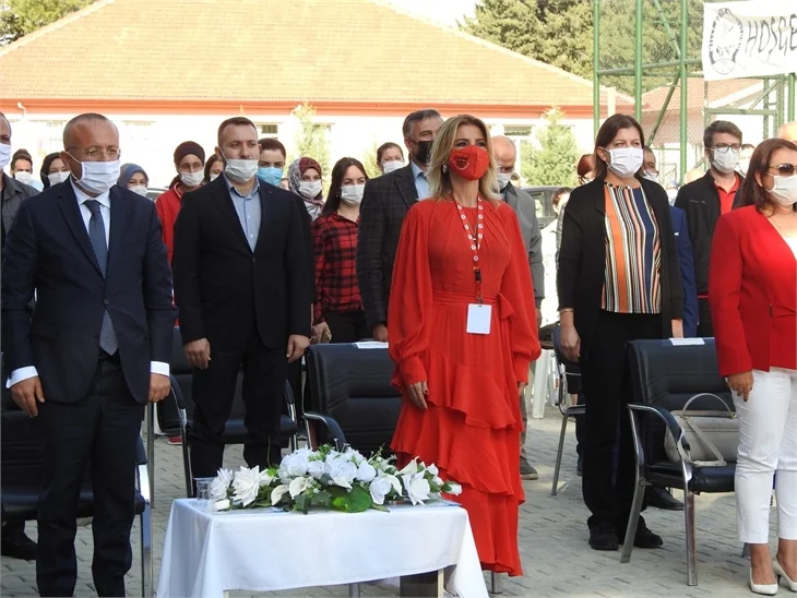 Gülben Ergen 40. Anaokulunu da açtı!