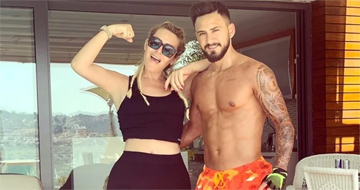 Selin Ciğerci'den romantik kutlama: "Kocişkom, zeytin gözlüm..."