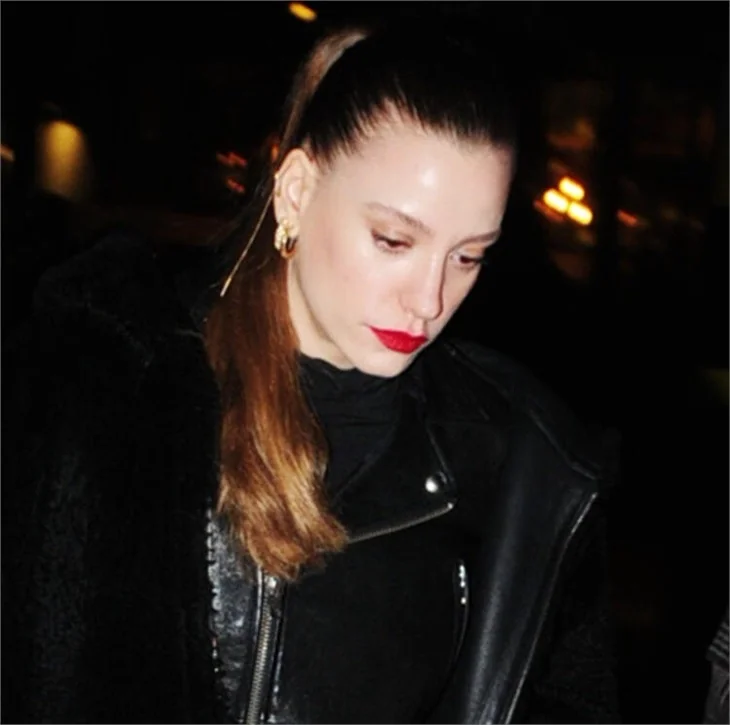 Serenay Sarıkaya: Depreme yolda yakalandım!