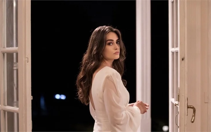 Ramo'nun Sibel'i Esra Bilgiç: "4 kıyafetle 3 ay geçirdim!"