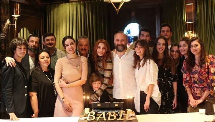 Babil dizisinden hayranlarını üzen karar!