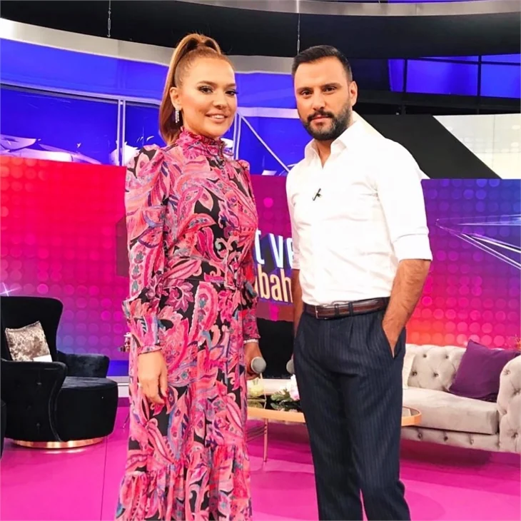 Demet Akalın ve Alişan koronavirüs aşısı için gönüllü oldu!