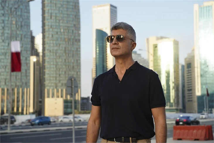 Özcan Deniz ile İrem Helvacıoğlu, Katar'da!