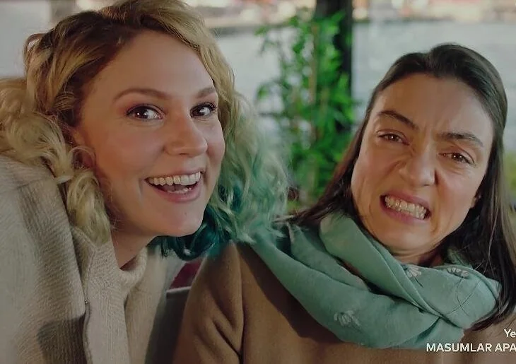 Merve Dizdar ve Farah Zeynep Abdullah’ın eğlenceli anları..