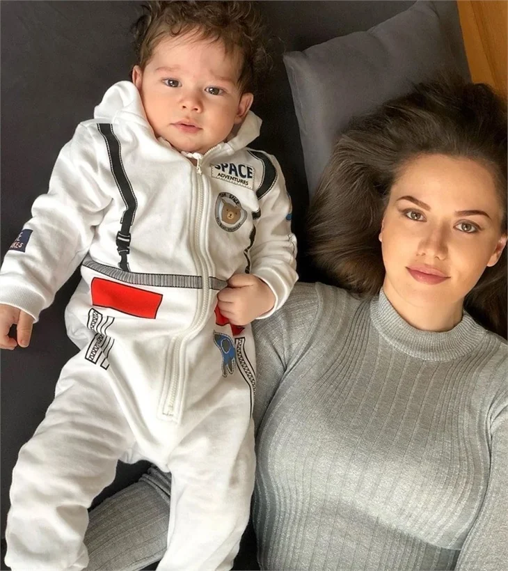 Fahriye Evcen'den yeni anlaşma! 130 bin TL...