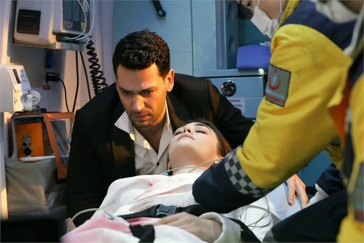 Ramo'da Sibel'in hayatı Nehir'in ellerinde!