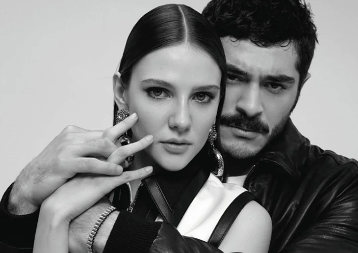 Alina Boz ve Burak Deniz'den Sevgililer Günü'ne özel pozlar