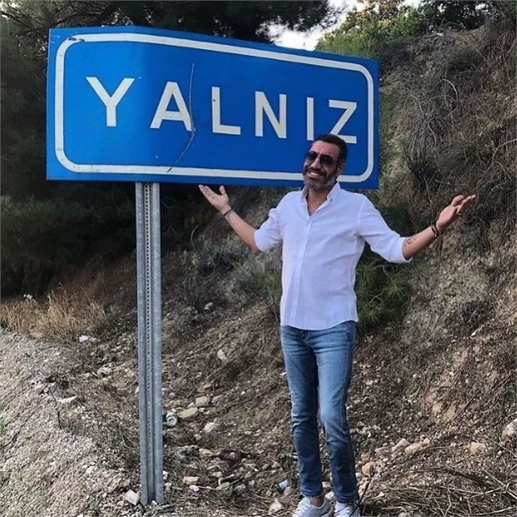 Hakan Altun'dan 'Sevgililer Günü' paylaşımı