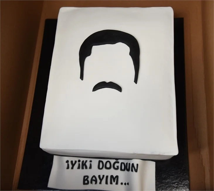 'Maraşlı' setinde Burak Deniz'e doğum günü sürprizi!