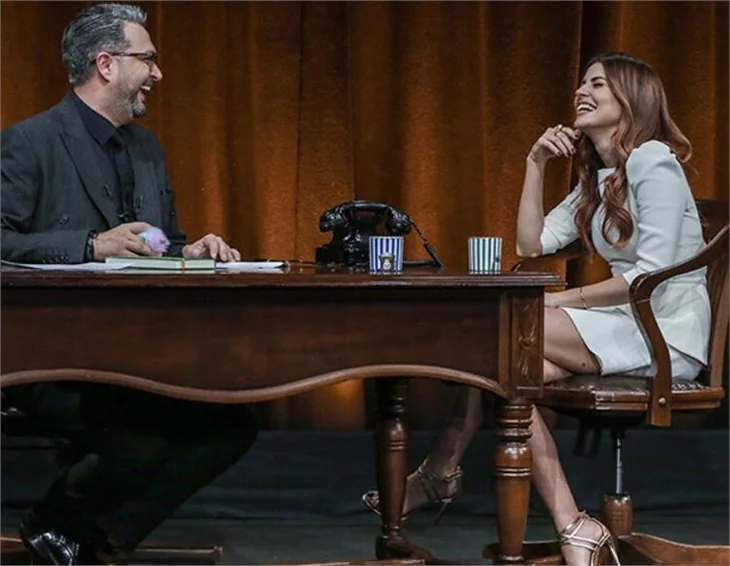 Ezgi Eyüboğlu'nun eski fotoğrafları olay oldu!