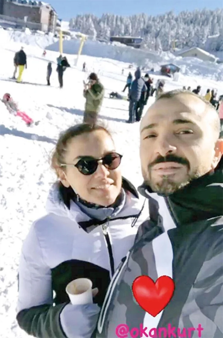 Koronavirüsü yenen Demet Akalın canlı yayına çıktı: "En yakınlarımı bile sildim"