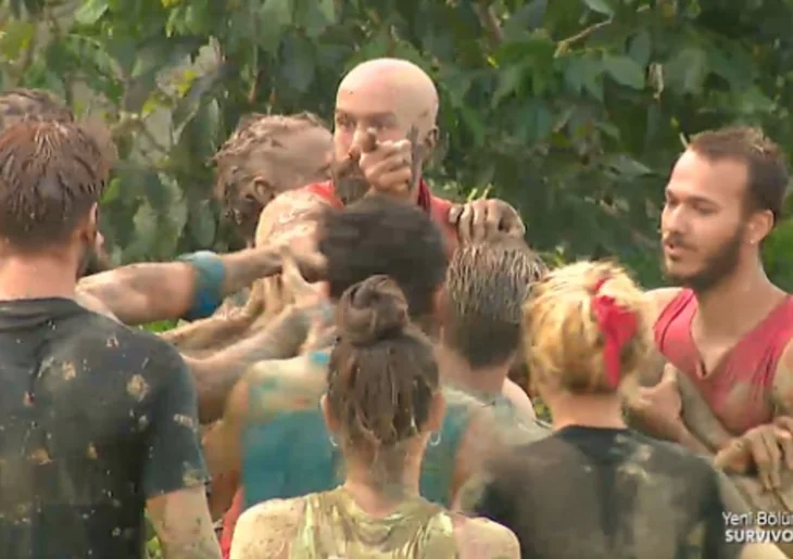 Survivor'da Çağrı diskalifiye mi oldu?