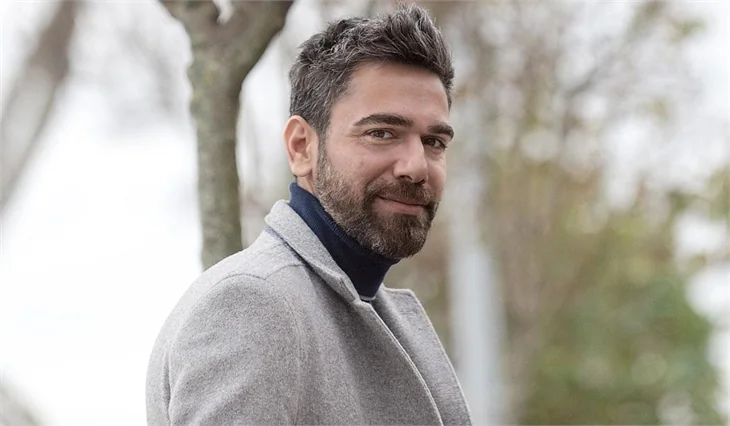Kadir Doğulu'dan yeni dizi anlaşması...