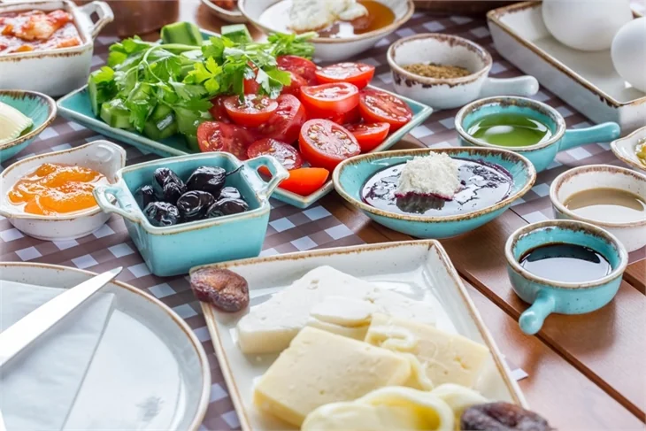 Oruç tutarken 8 beslenme hatasına dikkat!