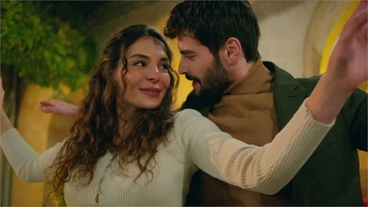 'Hercai'de kavga çıktı!