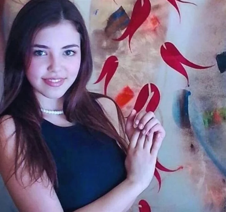 Sosyal medya karıştı! "Hakan Sabancı beni yatağa atabileceğini düşündü!"