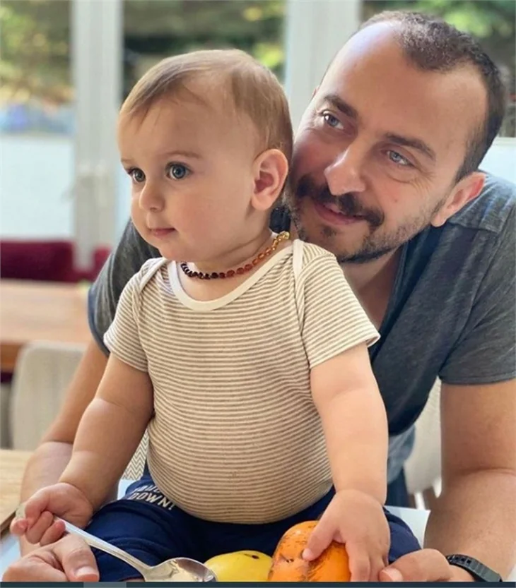 Hazal Kaya aşka geldi:  "Gülüşünü sevdiğim..."
