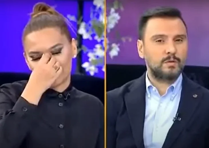 Demet Akalın gözyaşlarını tutamadı! "Keşke hayatta olsaydı da..."