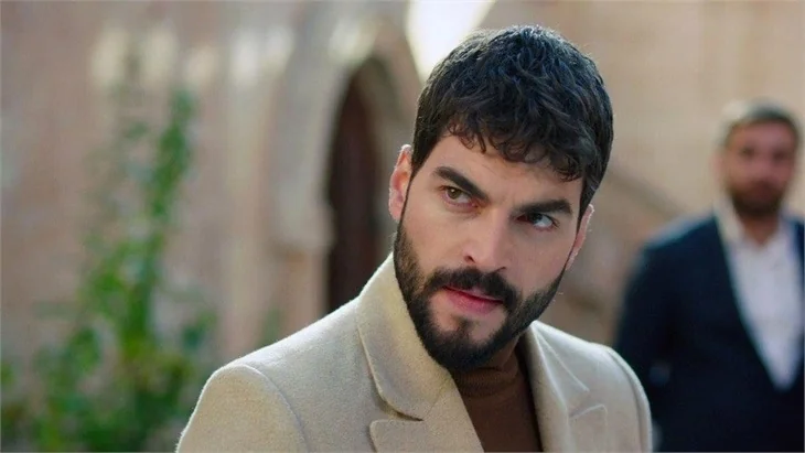 Akın Akınözü'nün Hercai setinde ekibe bağırdığı görüntüler ortaya çıktı!
