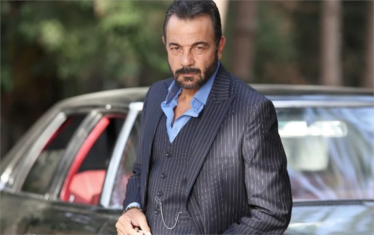 Şok iddia! "Kerem Alışık engelli figüranı yumrukladı"