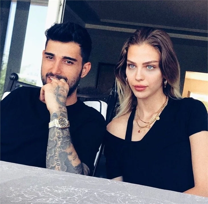 İdo Tatlıses ile Yasemin Şefkatli düğünlerini bir kez daha erteledi!