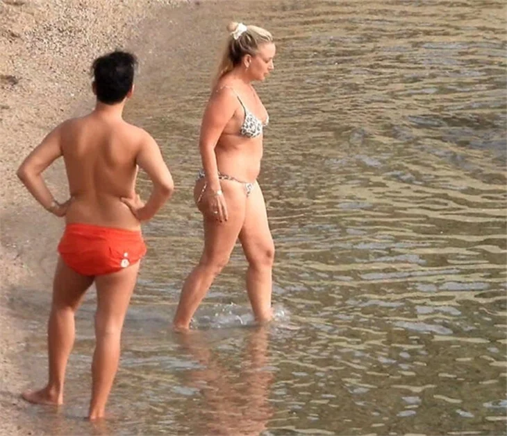 Saba Tümer sezonu Bodrum'da açtı!